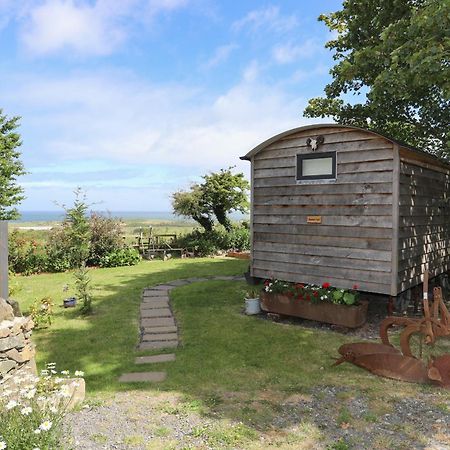 Shepherds Stone Villa Holyhead Exterior photo